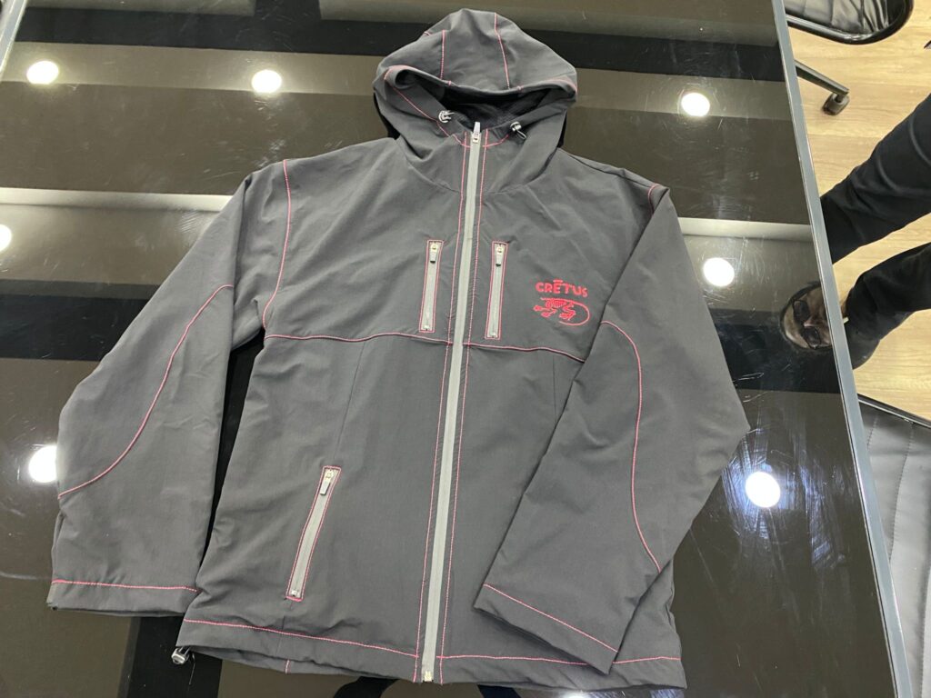 Nylon/elastane tracksuit - lightweight, flexible - perfect for sports and lifestyle collections - made in Turkey by Alle Textile